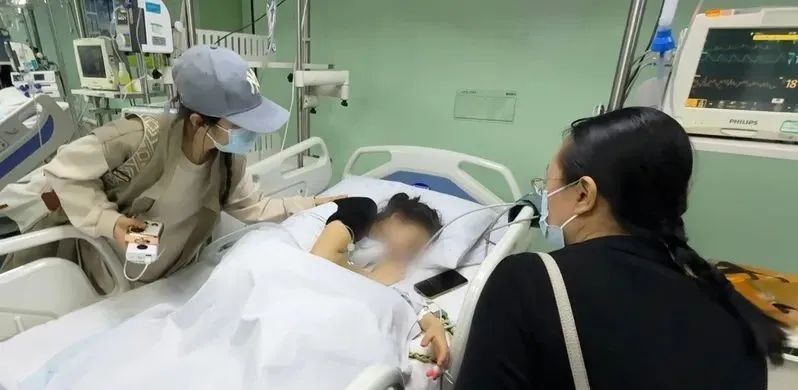 女演员溺水真实原因公布!不是低血糖!目前仍在重症监护室,涉事地已暂停营业 女演员溺水真实原因公布!不是低血糖!目前仍在重症监护室,涉事地已暂停营业