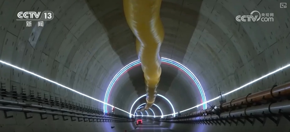 “智能掘进脑”实现隧道建设从“经验驱动”到“数据驱动” “智能掘进脑”实现隧道建设从“经验驱动”到“数据驱动”