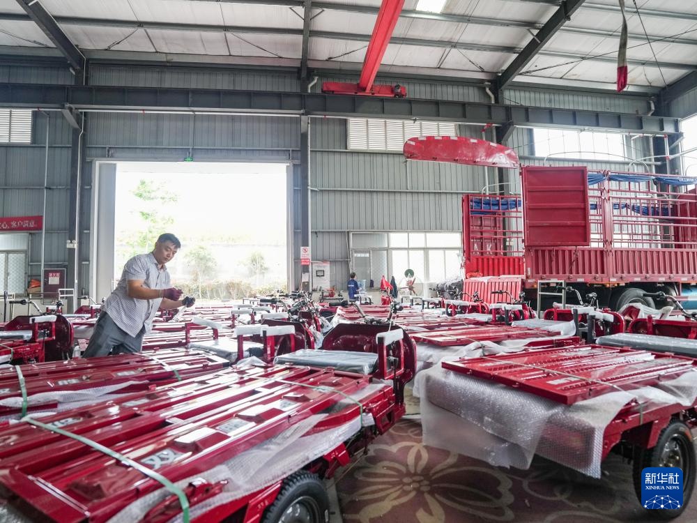 小三轮撬动外贸大市场