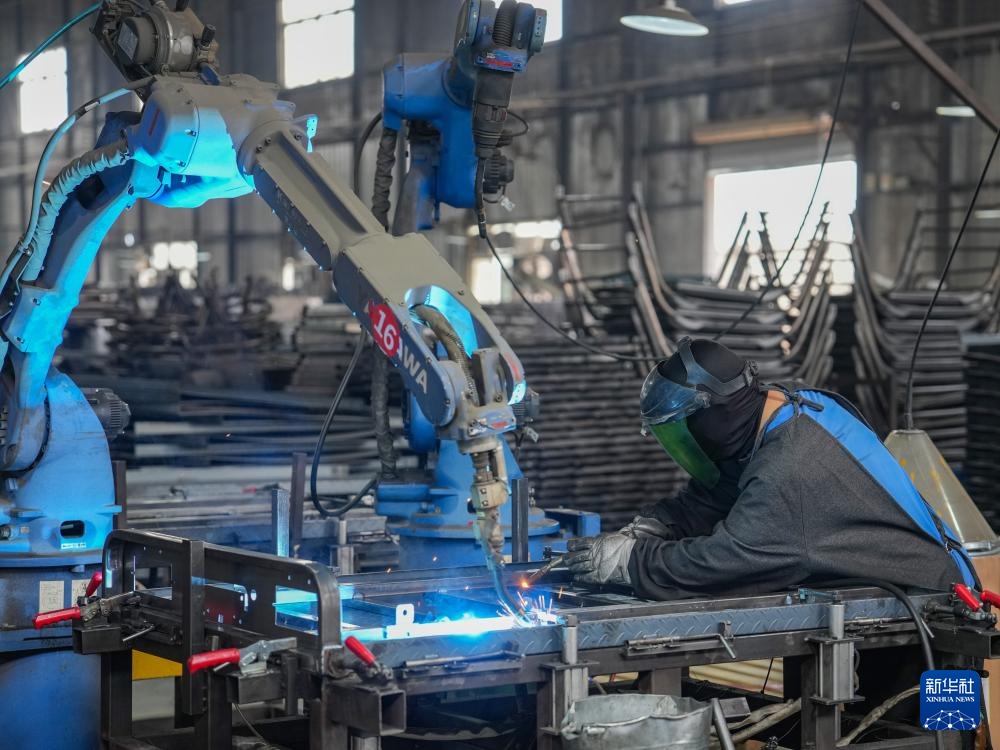 小三轮撬动外贸大市场