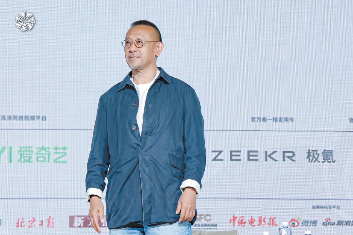 北影节举办电影大师班 鼓励年轻人大胆创新 姜文:饺子得一盘一盘端上来 北影节举办电影大师班 鼓励年轻人大胆创新 姜文:饺子得一盘一盘端上来