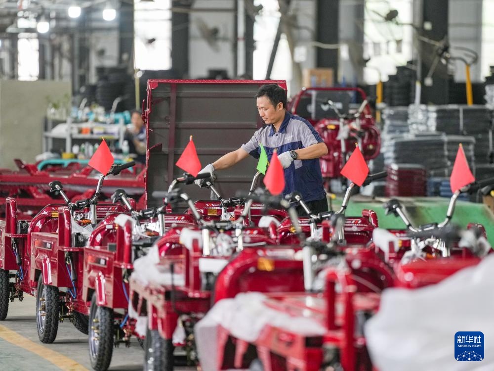 小三轮撬动外贸大市场