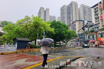 重庆明起转晴升温 5月2日最高气温将达37℃ 重庆明起转晴升温 5月2日最高气温将达37℃