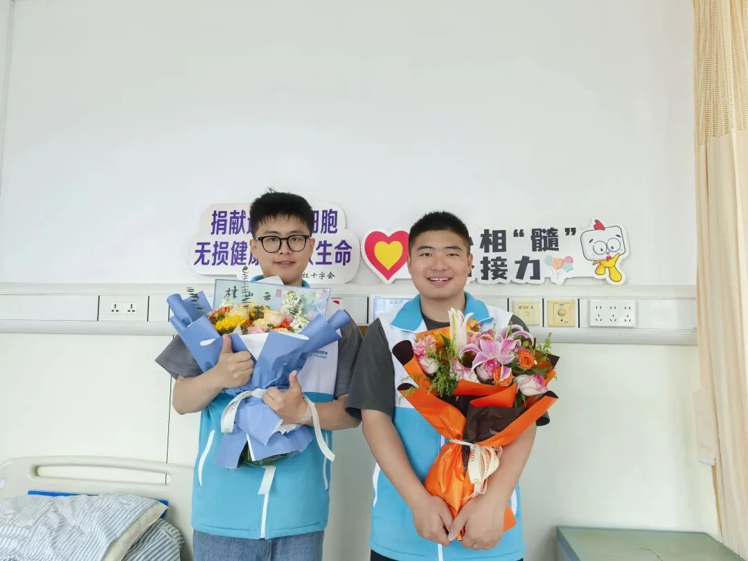 谢谢！“超级无敌宇宙大帅哥！”