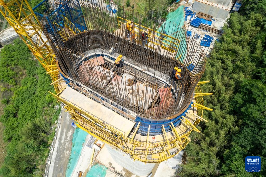 邵永高铁建设正酣