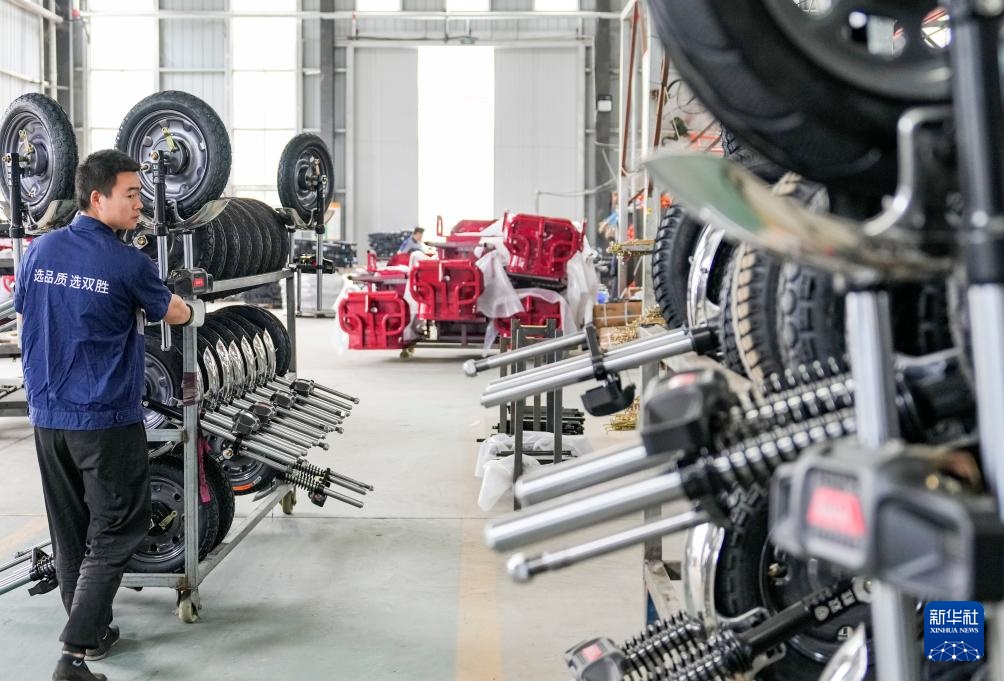 小三轮撬动外贸大市场