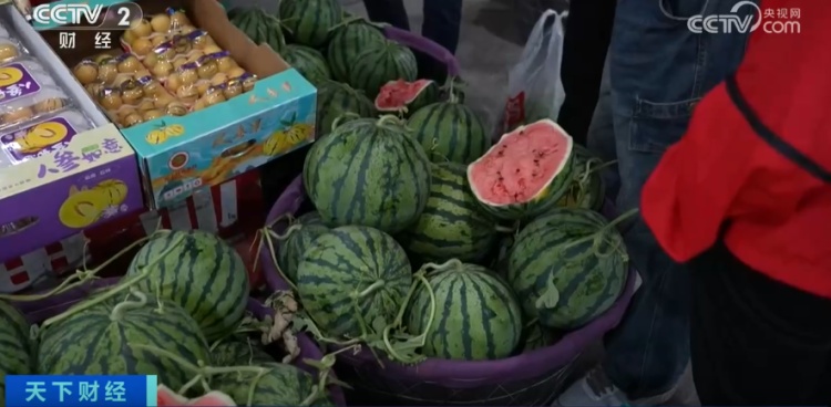 价格降了,直接“腰斩”!你爱吃的它,大量上市了 价格降了,直接“腰斩”!你爱吃的它,大量上市了