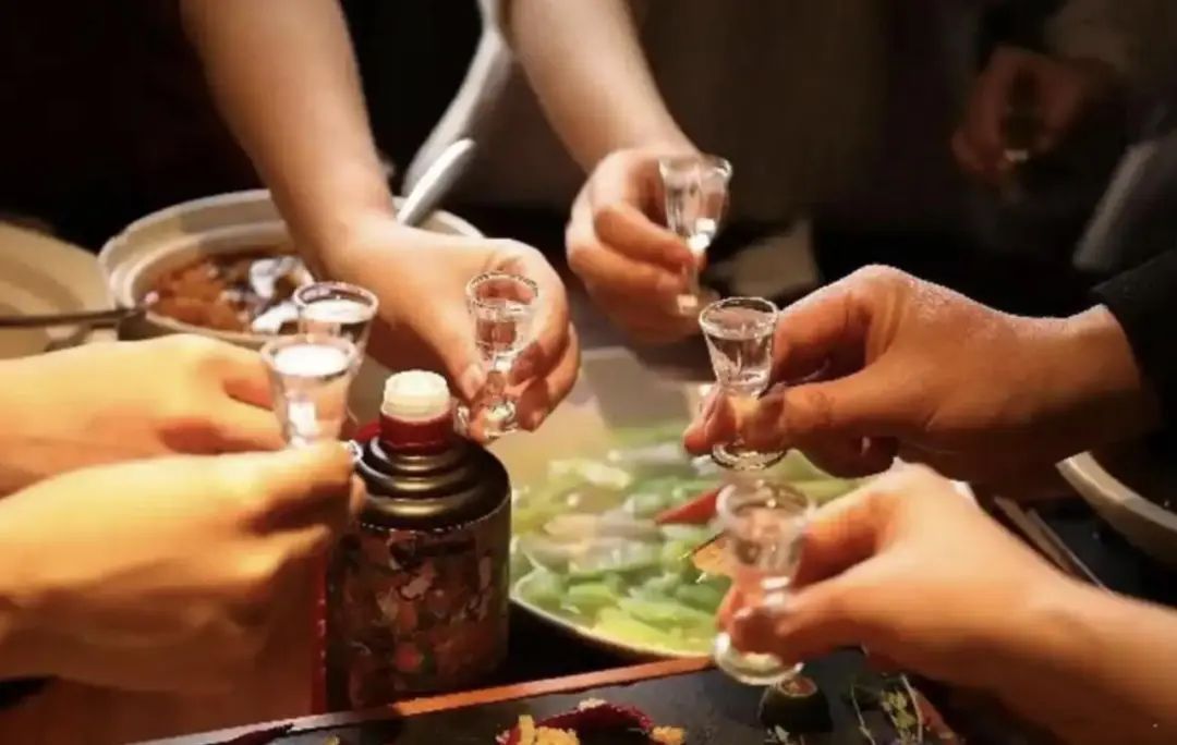 共同饮酒侵权纠纷案件频现,饮酒者本人通常担主责 共同饮酒侵权纠纷案件频现,饮酒者本人通常担主责