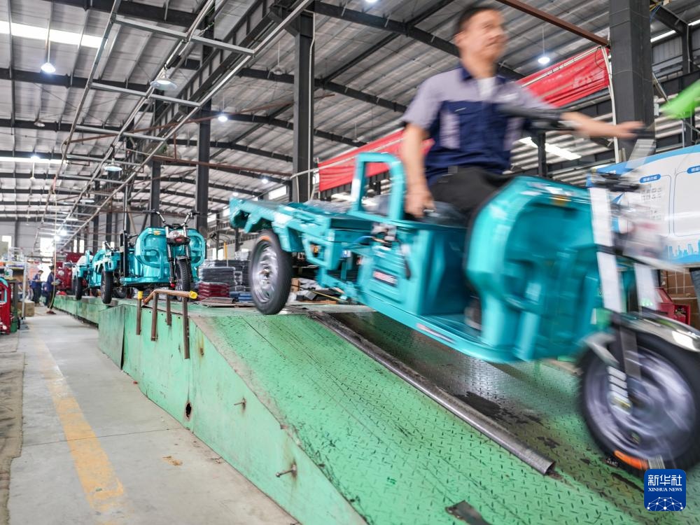 小三轮撬动外贸大市场