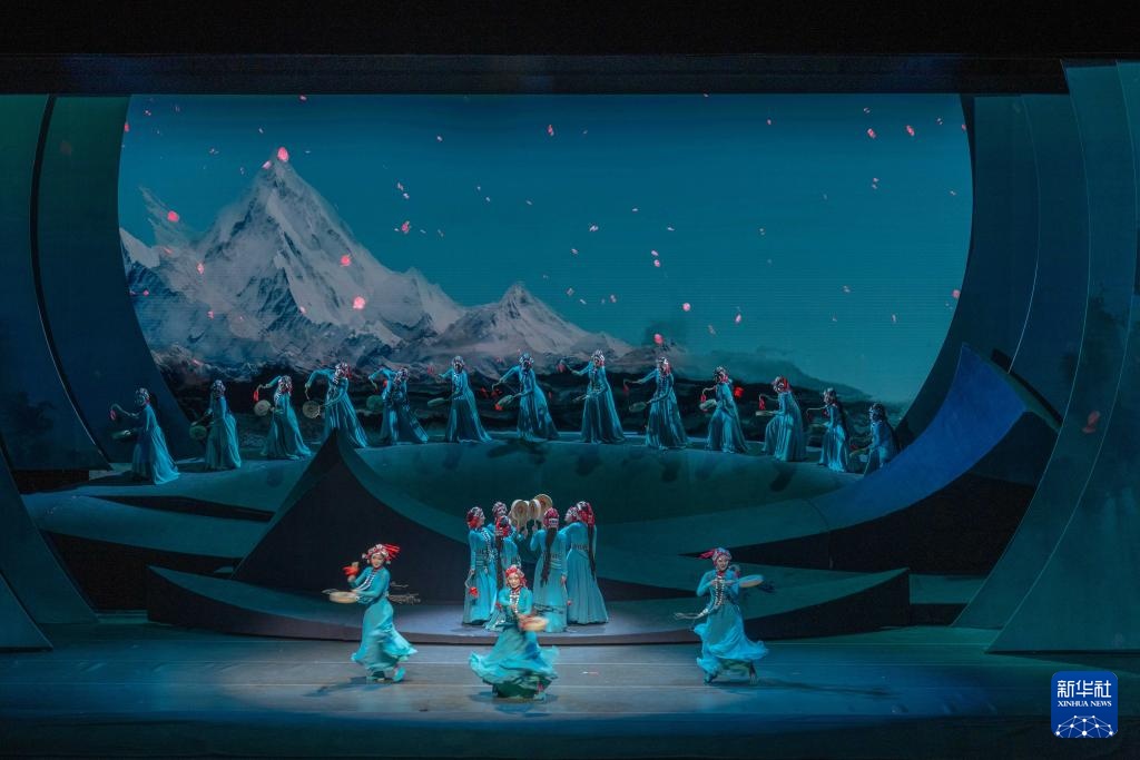 舞蹈史诗剧《诗经·格萨尔》在拉萨演出
