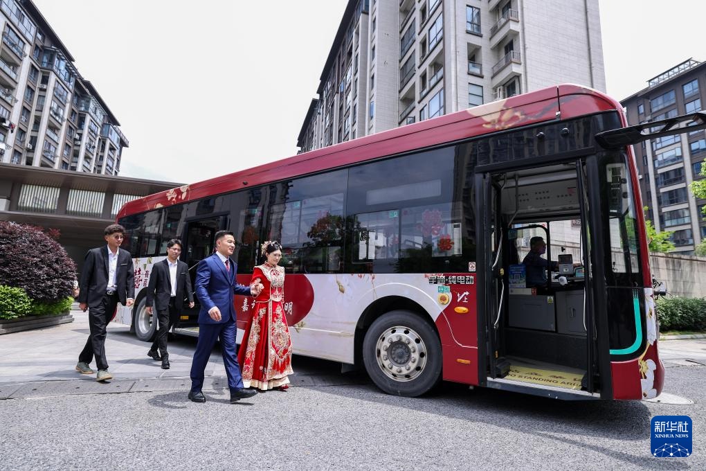 浙江诸暨：探索简约文明婚俗新风