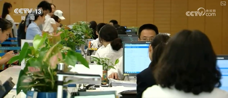 《民营经济促进法》如何破除市场壁垒?怎样为民营企业保驾护航?解读→ 《民营经济促进法》如何破除市场壁垒?怎样为民营企业保驾护航?解读→