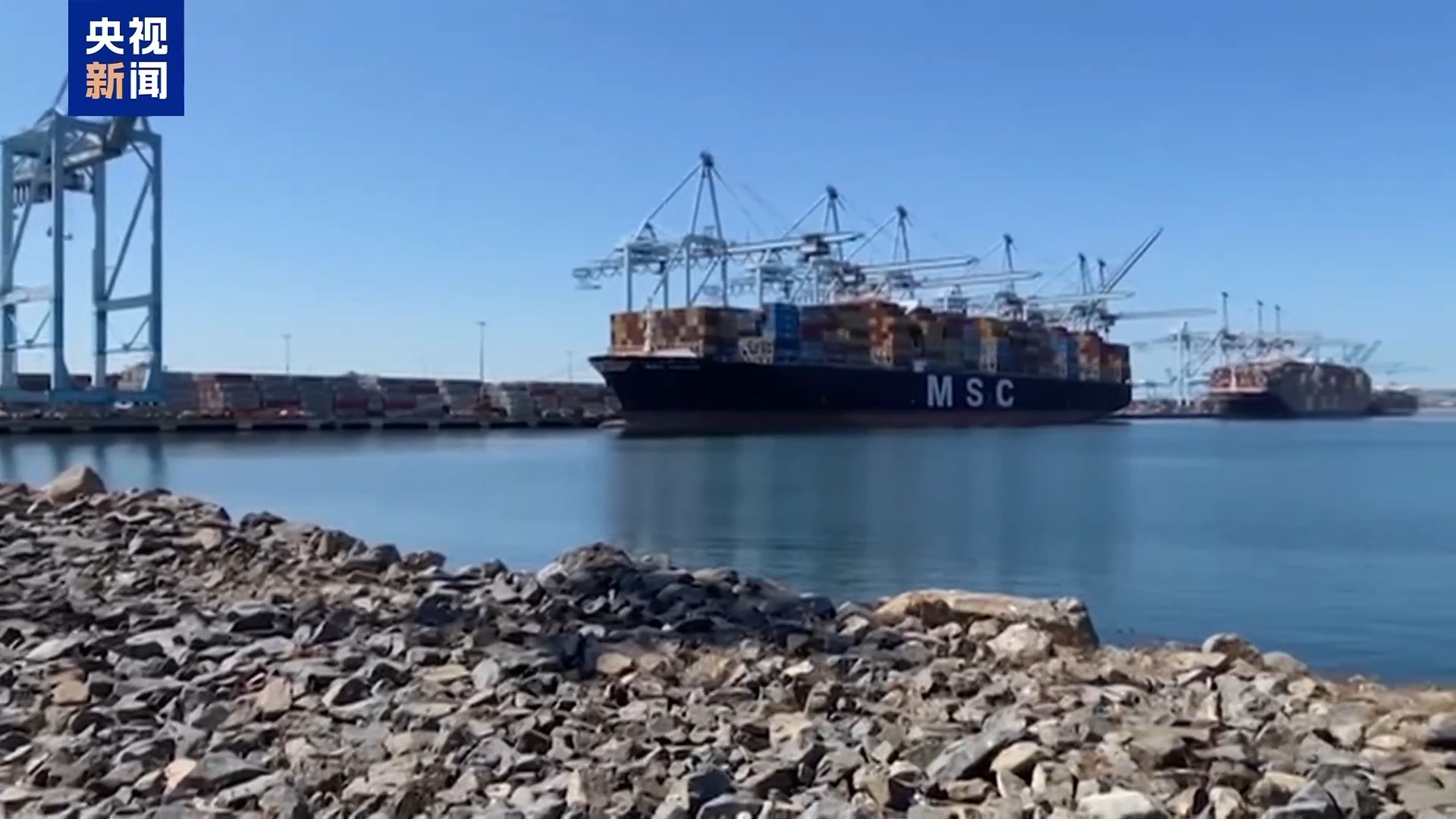 美国快递巨头宣布裁员2万人，多家公司下调营收预期