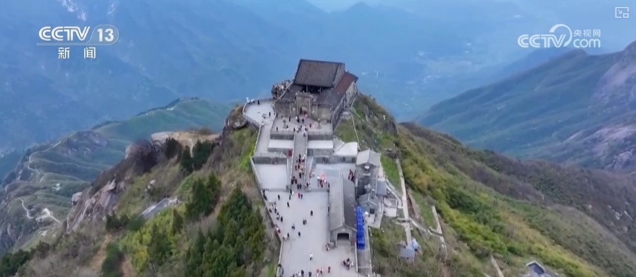 消费品制造业国内市场需求释放 投资、消费表现积极