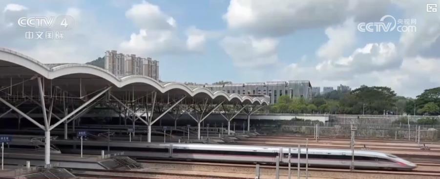 “五一”假期出行指南：铁路、公路迎客流高峰 热门线路车票紧俏