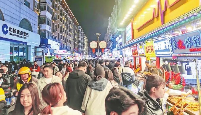 为“夜”奔赴一座城！你的“五一”攻略有它们吗？