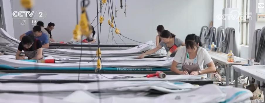 户外亲水活动不断升温 带动水上运动装备市场产销两旺