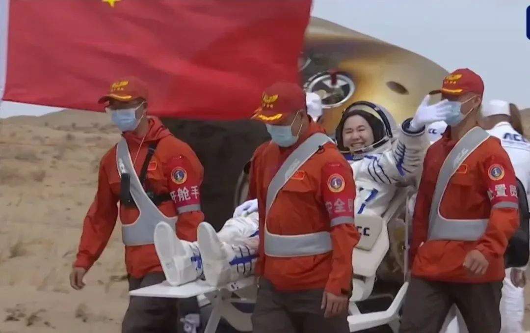 蔡旭哲、宋令东、王浩泽，欢迎回家！