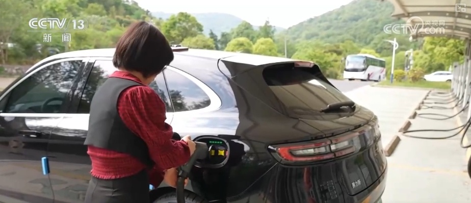 @新能源车主 “五一”假期电动汽车高速公路充电指南请查收↓