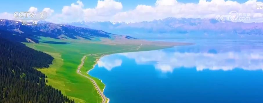 “五一”假期出行小众目的地受热捧 航空网络助力深度游 “五一”假期出行小众目的地受热捧 航空网络助力深度游