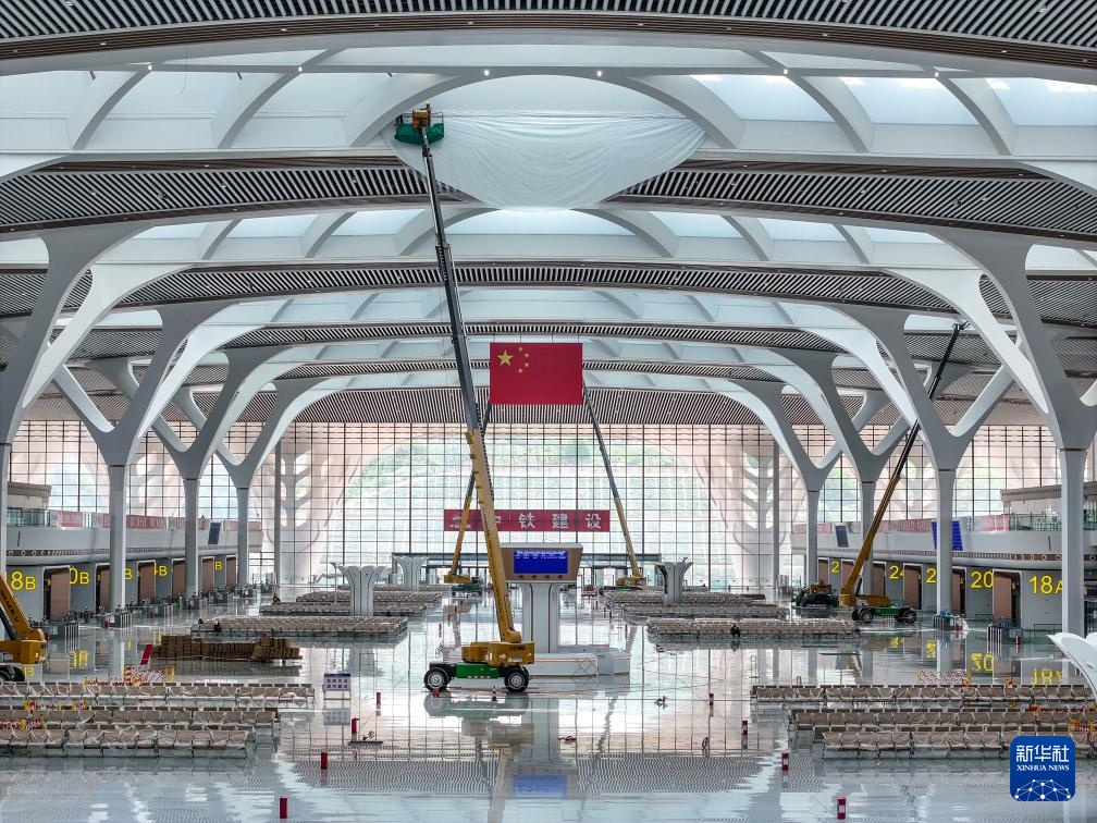 西部地区最大高铁枢纽站即将进入运行试验阶段