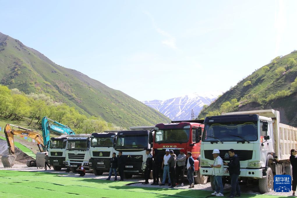 中吉乌铁路重点控制性工程开工建设