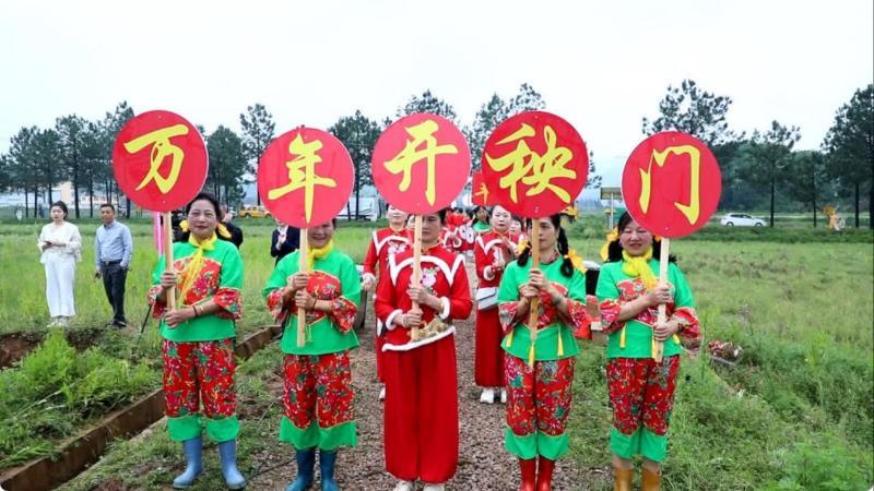 江西：欢度劳动假期 多样活动精彩纷呈