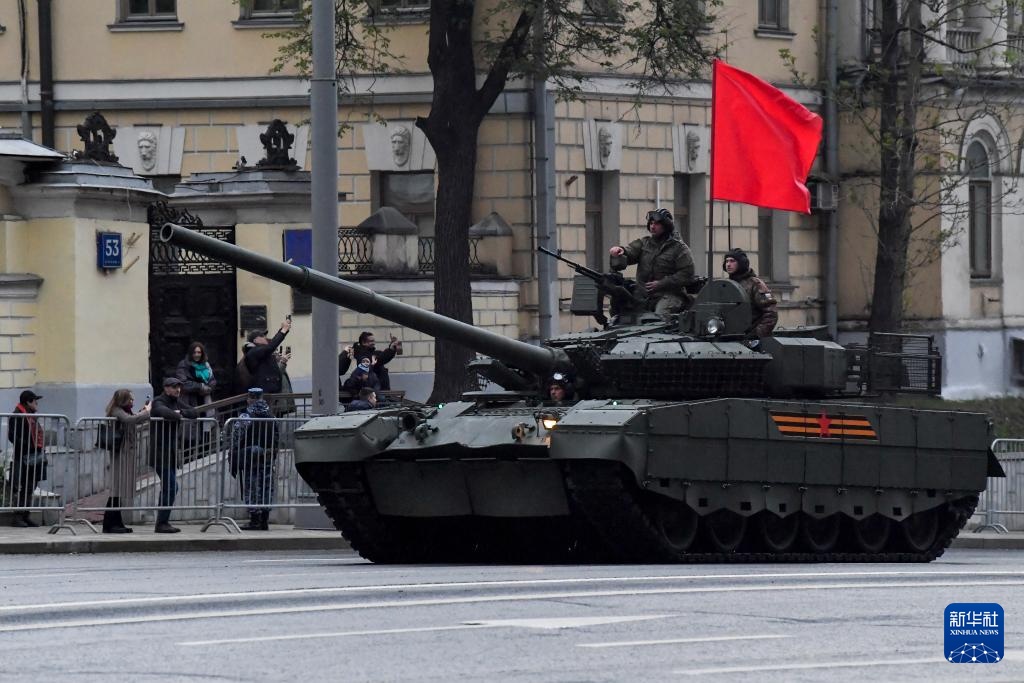 莫斯科举行卫国战争胜利日阅兵式彩排 莫斯科举行卫国战争胜利日阅兵式彩排