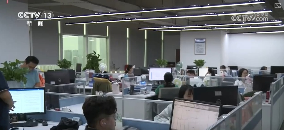 消费品制造业国内市场需求释放 投资、消费表现积极