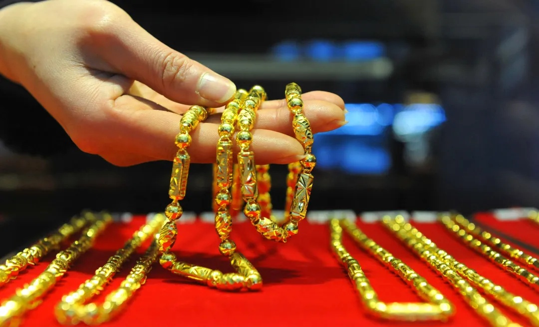 金价连续下跌!有人一夜亏超47万,重要提醒 金价连续下跌!有人一夜亏超47万,重要提醒