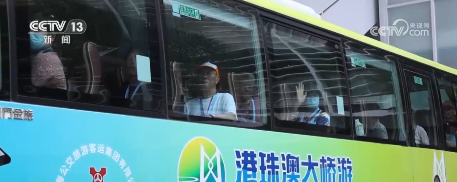 人气足、消费旺 各地特色文旅活动精彩纷呈 假日经济传递强劲“脉动” 人气足、消费旺 各地特色文旅活动精彩纷呈 假日经济传递强劲“脉动”