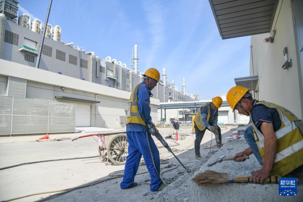 坚守岗位的劳动者