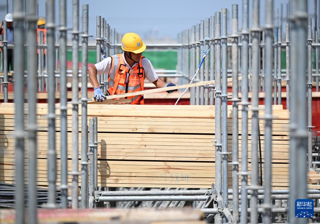 坚守岗位的劳动者