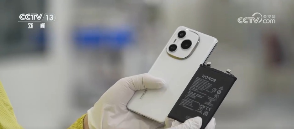 订单火爆、发货繁忙 “以旧换新”带动假期消费市场焕发新活力