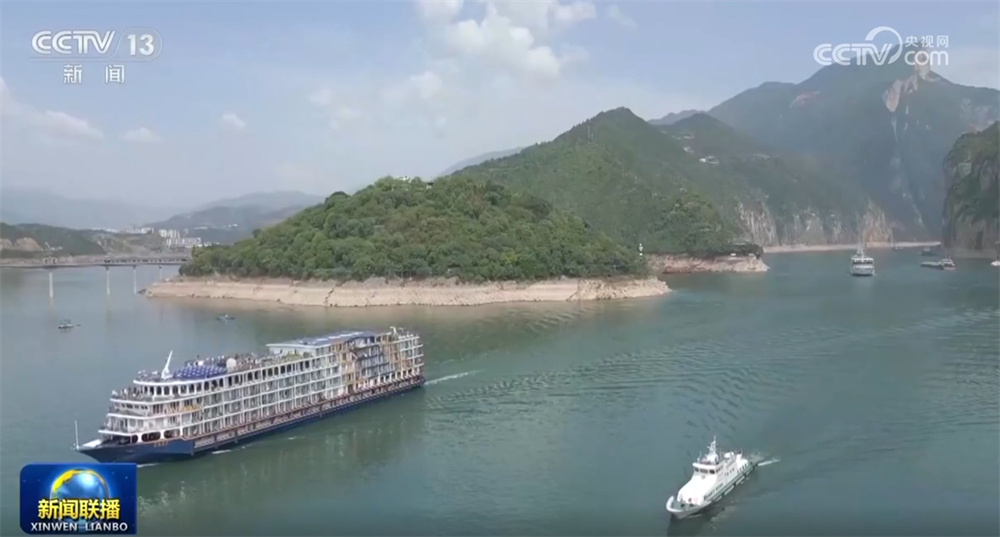 旅游市场蓬勃兴旺 “流动”中映照热气腾腾、繁荣活跃的时代中国景象 旅游市场蓬勃兴旺 “流动”中映照热气腾腾、繁荣活跃的时代中国景象