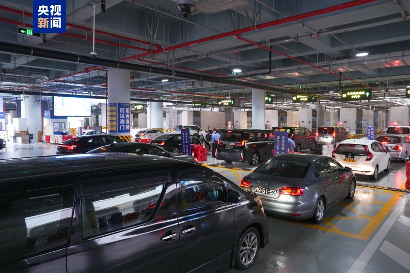 便利通关促进琴澳融合再提速 横琴口岸单日车流再创新高