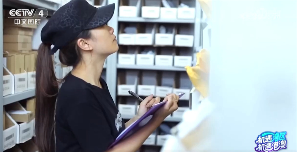 自主研发+多元布局 香港科创企业从容自信应对“逆风破浪”