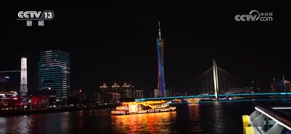 14.2亿人次、1341列……出行“热”、出游“暖” “流动的中国”迸发澎湃活力