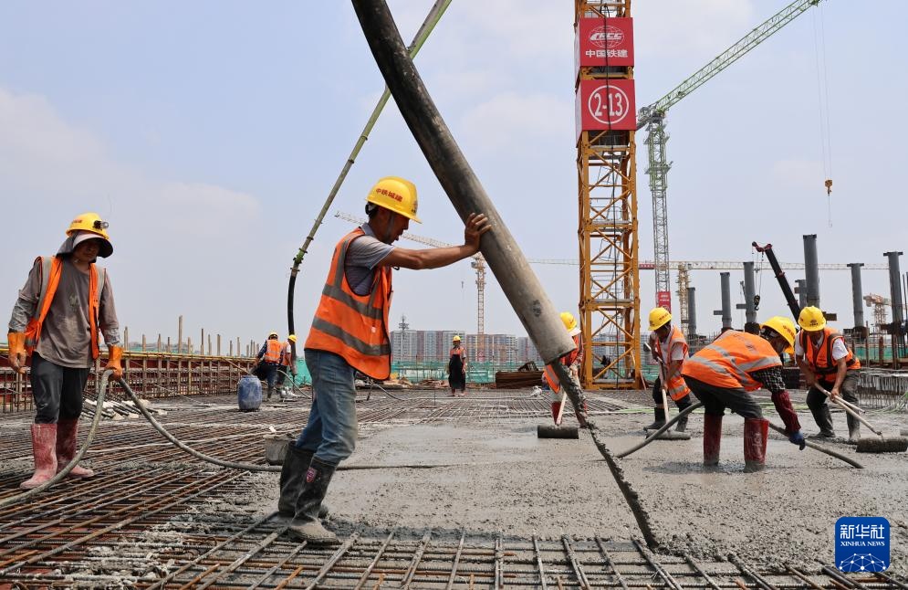 广湛高铁佛山站建设取得新进展 广湛高铁佛山站建设取得新进展
