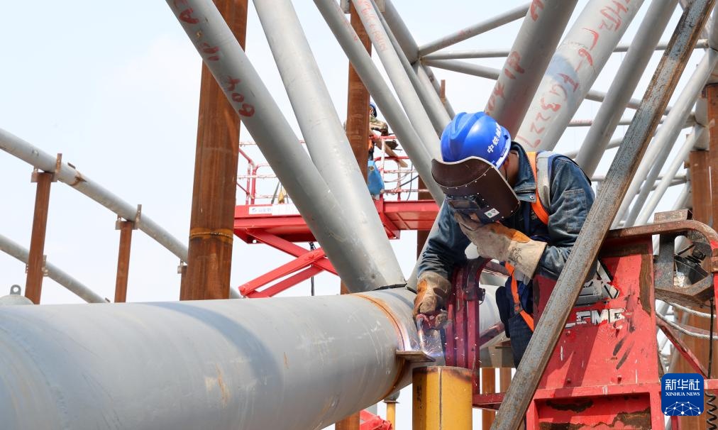 广湛高铁佛山站建设取得新进展 广湛高铁佛山站建设取得新进展