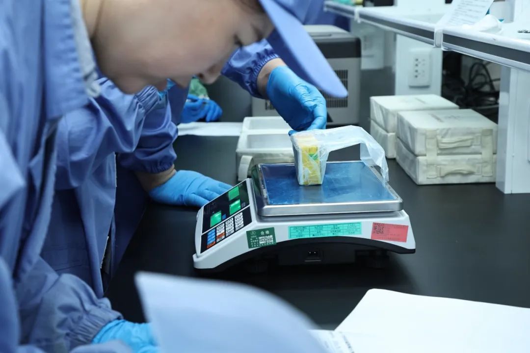 37.25公斤!神舟十九号带回 37.25公斤!神舟十九号带回