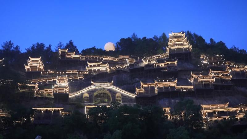 江西：特色活动精彩纷呈 假日生活丰富多彩