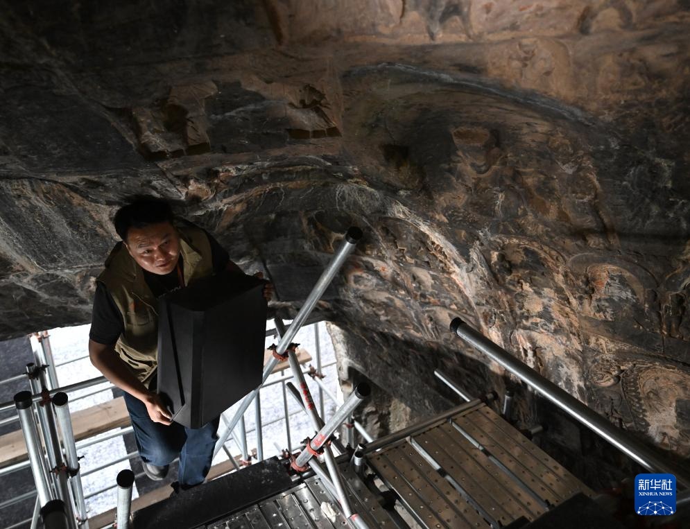 智绘中国·世遗镜鉴丨数字技术让龙门石窟“芳华永驻”