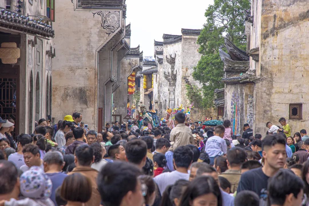 五一首日，江西已开启“人海”模式！