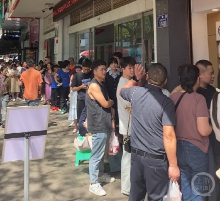 “卤鹅顶流“引爆荣昌！五一假期首日线下销售量同比增长446%