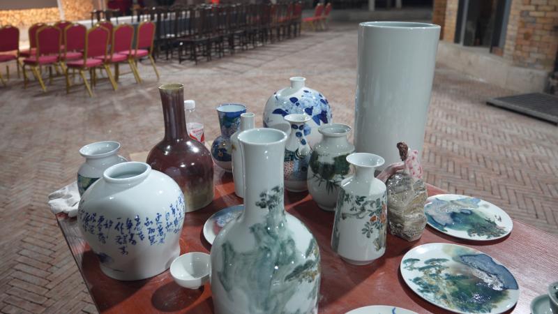 江西景德镇：“五一”八卦窑火起 千年制瓷技艺接续发力