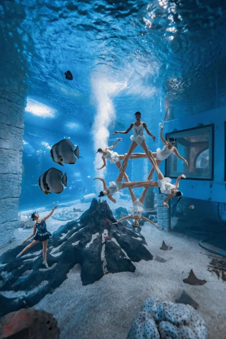 “五一”假期首日，广东4A级及以上景区接待游客323.8万人次