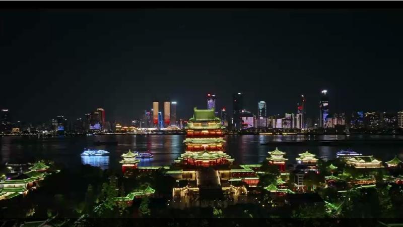 五一假期滕王阁游轮文旅活动假期第一天火爆上演