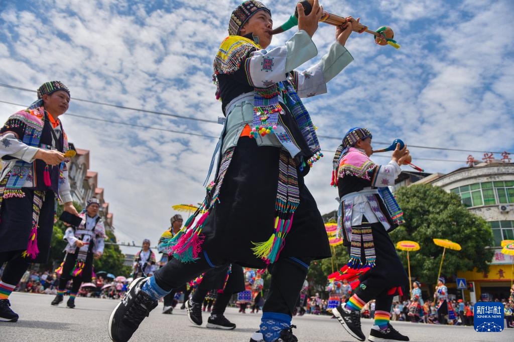 多彩“五一” 乐享假日
