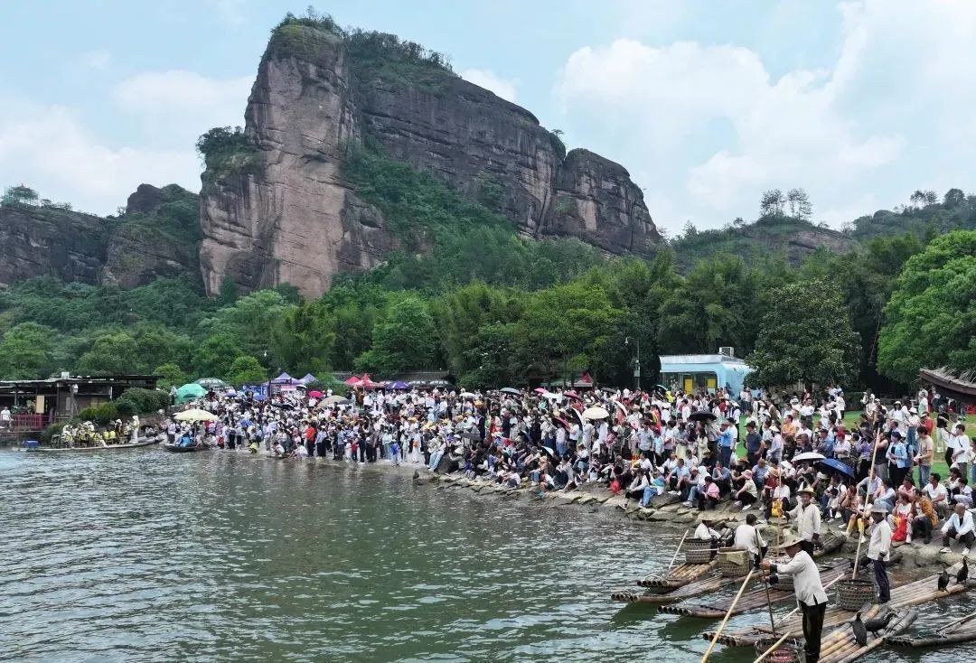 五一首日，江西已开启“人海”模式！